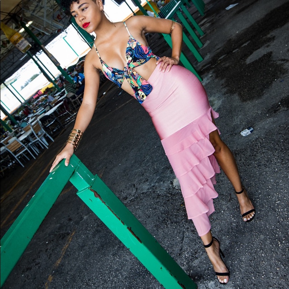 Fashionnova pink skirt
